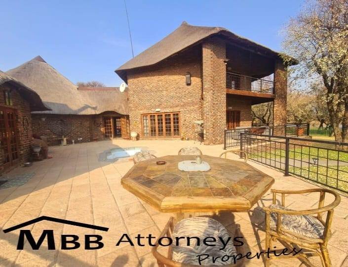 7 Bedroom Property for Sale in Viljoenskroon Free State